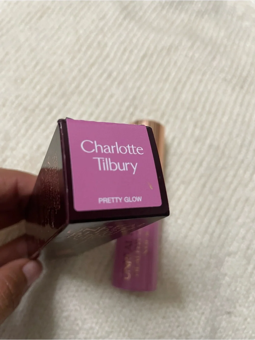 Charlotte Tilbury Unreal Blush Healthy Glow Stick — Pretty Glow
